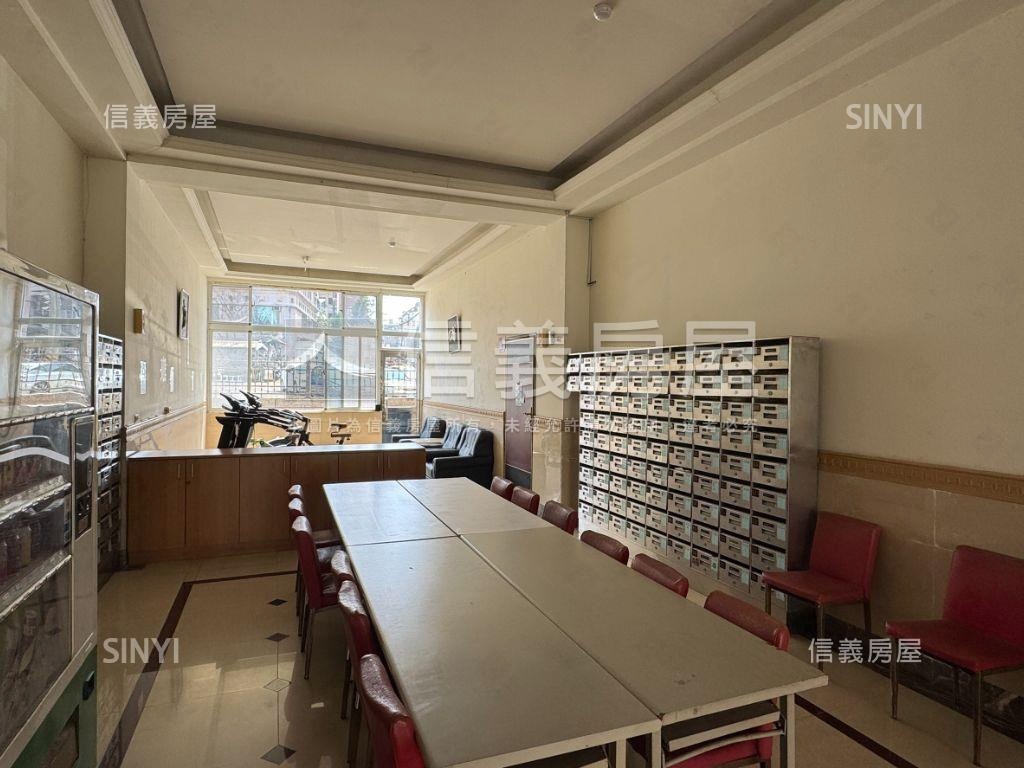 銘傳３套房包租公／婆房屋室內格局與周邊環境
