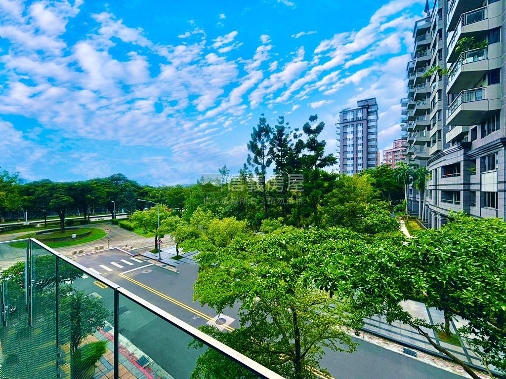 首泰⭐正面公園⭐一層一戶房屋室內格局與周邊環境