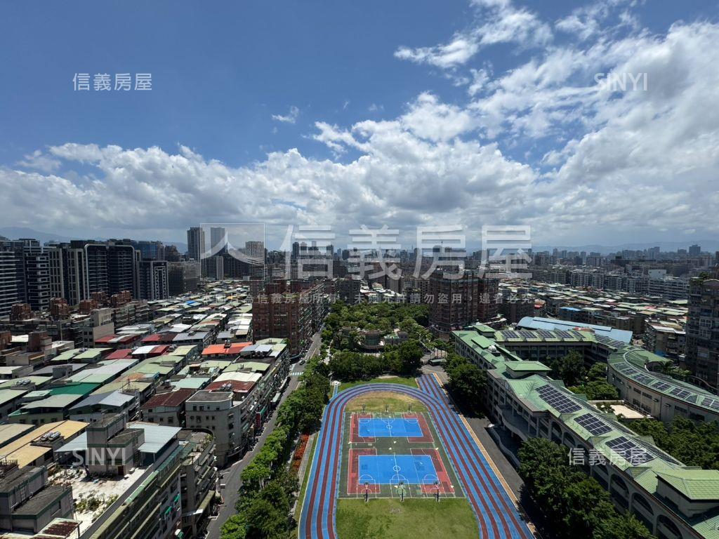 【榮馥大院】美景３房車位房屋室內格局與周邊環境