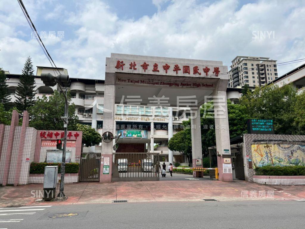【榮馥大院】美景３房車位房屋室內格局與周邊環境