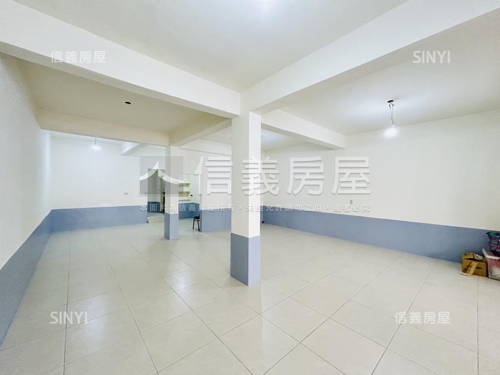 黃金一樓｜免爬樓梯輕鬆住房屋室內格局與周邊環境