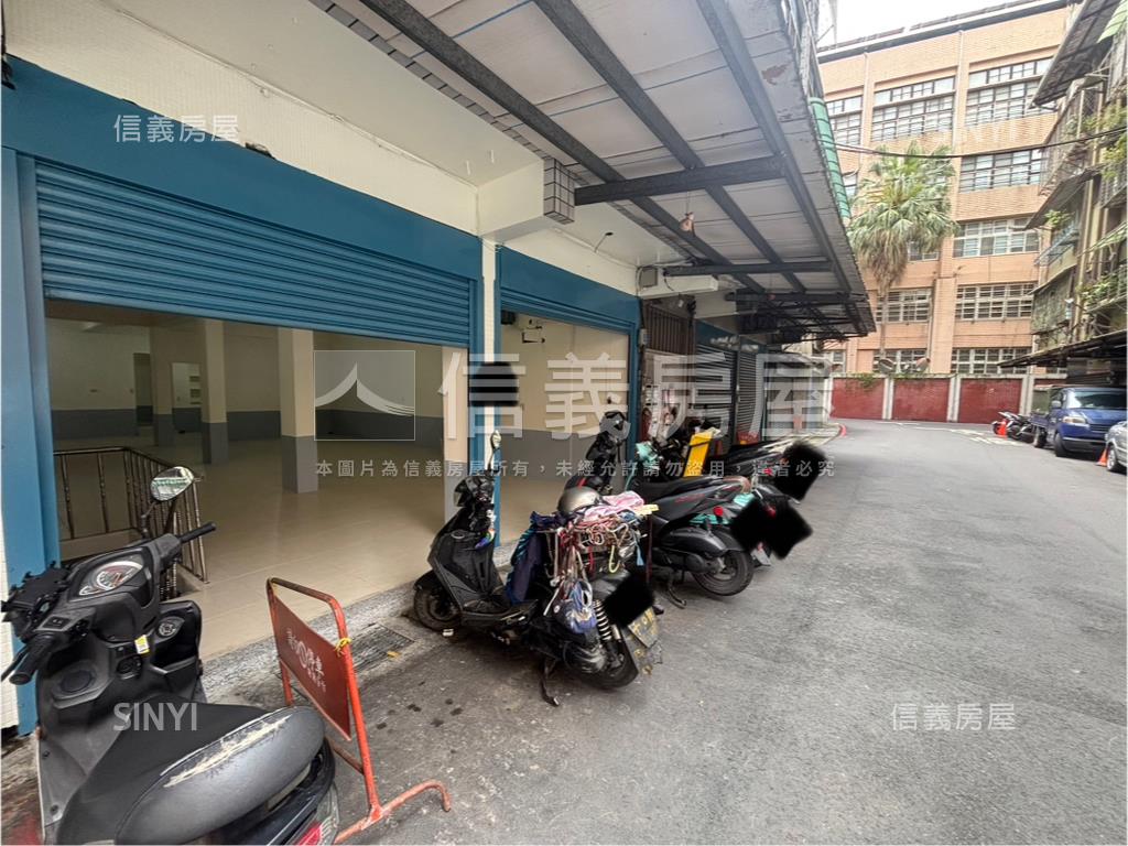 黃金一樓｜免爬樓梯輕鬆住房屋室內格局與周邊環境