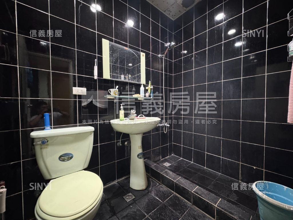 專任－明峰街邊間採光美寓房屋室內格局與周邊環境