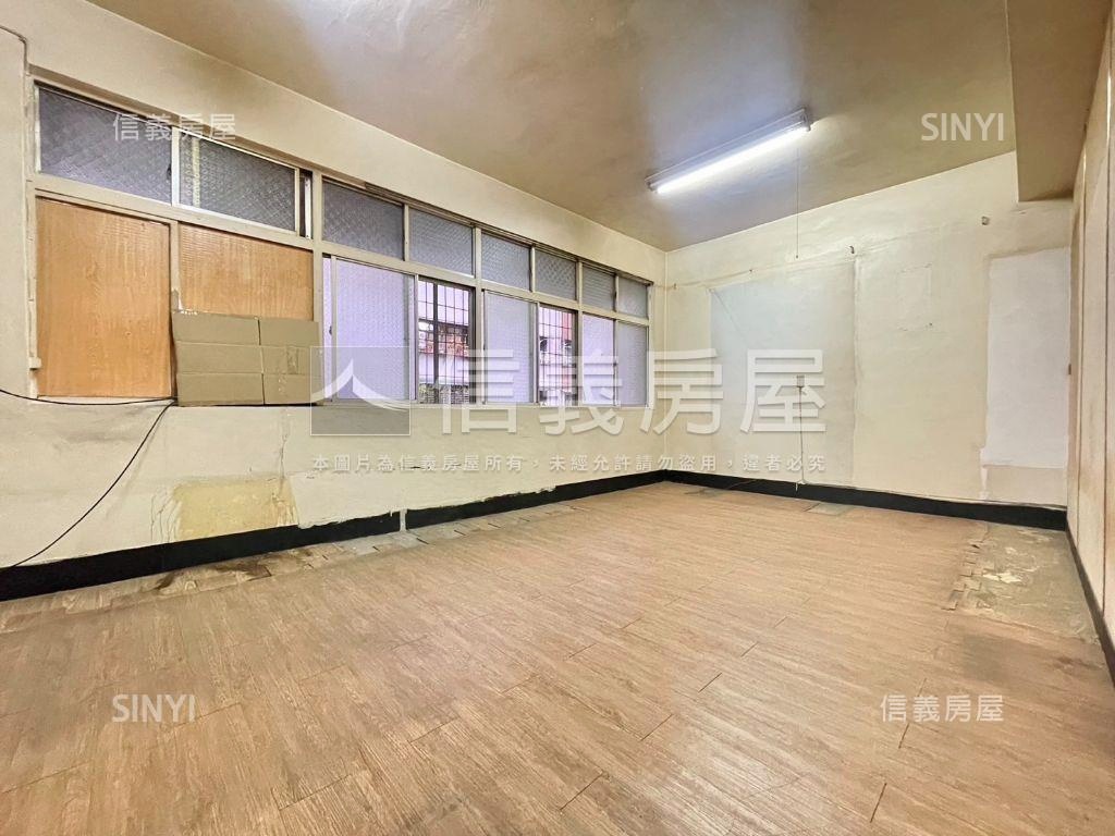 板橋長江四房美寓房屋室內格局與周邊環境
