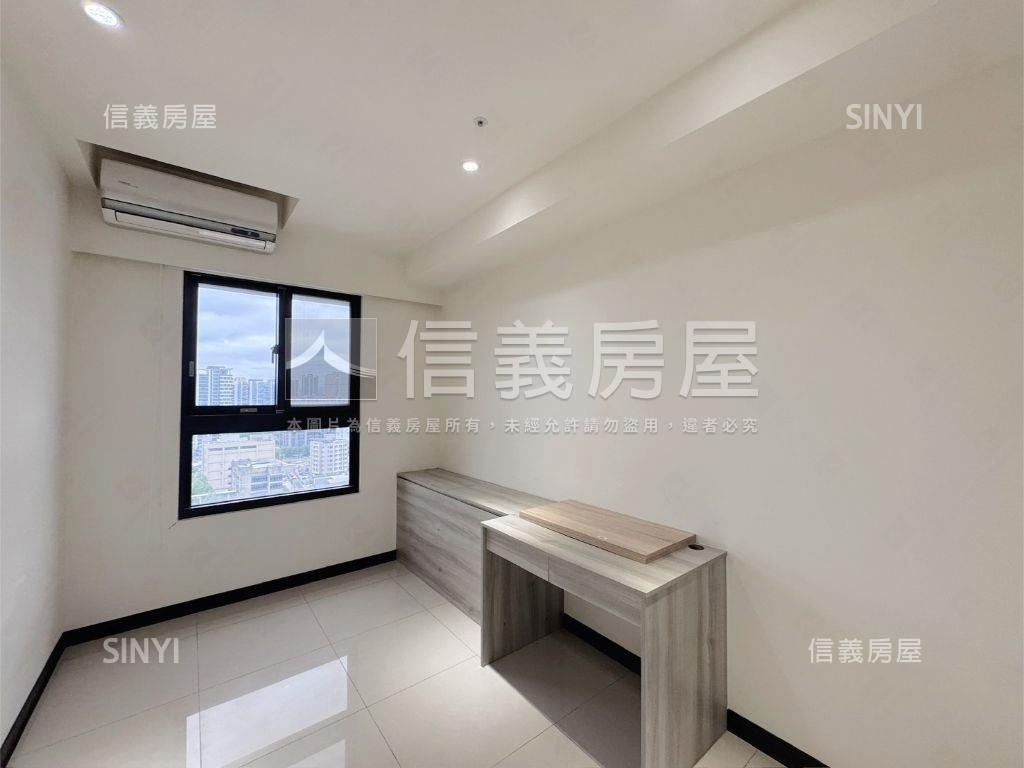 稀有世紀城面東南山景三房房屋室內格局與周邊環境