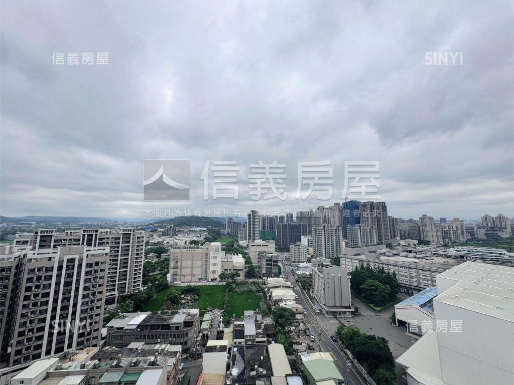 稀有世紀城面東南山景三房房屋室內格局與周邊環境