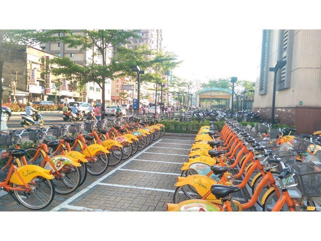迴龍捷運邊間美寓房屋室內格局與周邊環境