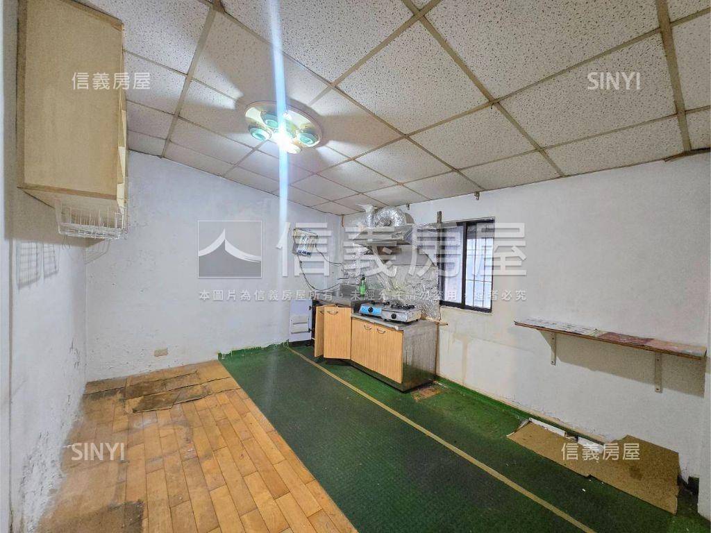 金華街方正頂加房屋室內格局與周邊環境