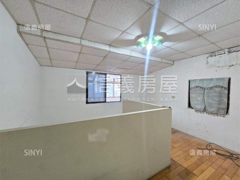 金華街方正頂加房屋室內格局與周邊環境