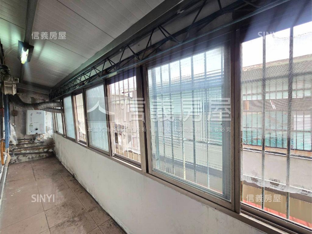 金華街方正頂加房屋室內格局與周邊環境