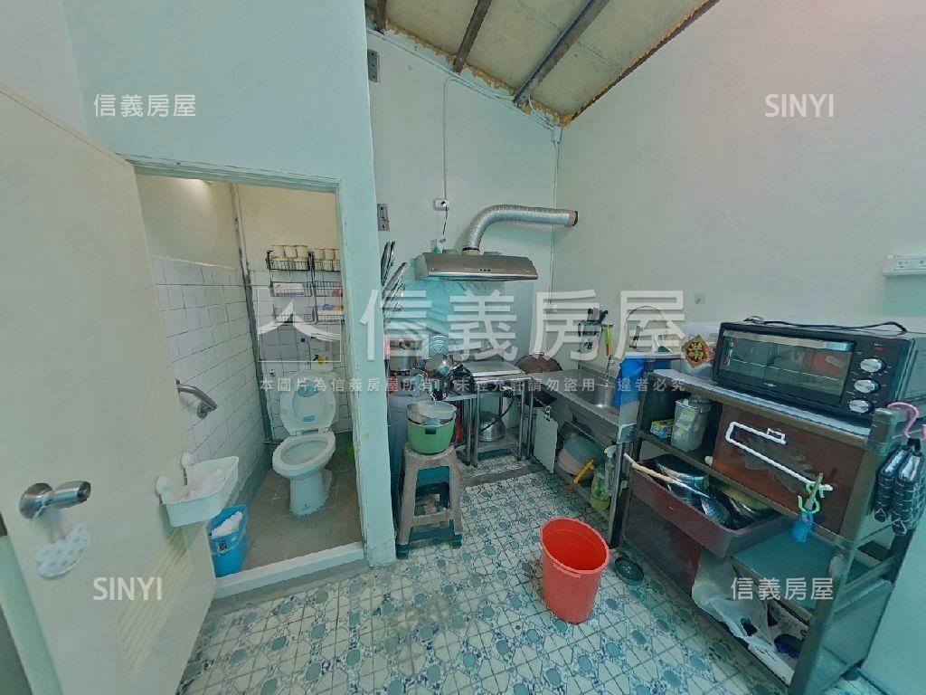 近捷運１分鐘超值邊間透天房屋室內格局與周邊環境