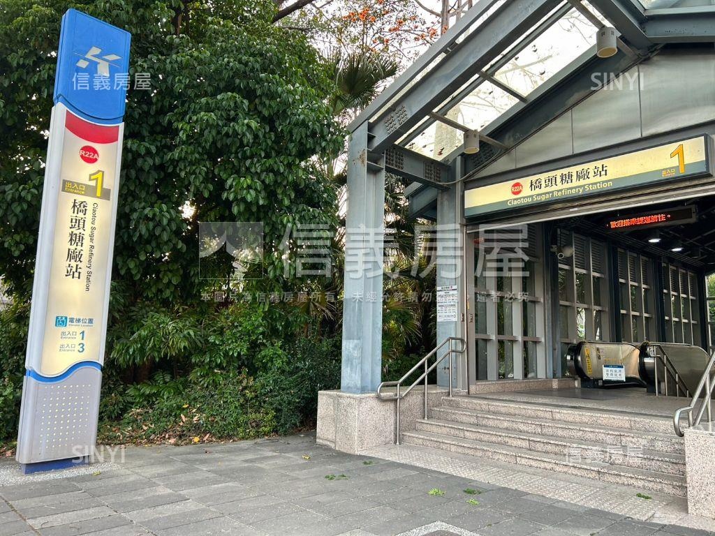 近捷運１分鐘超值邊間透天房屋室內格局與周邊環境