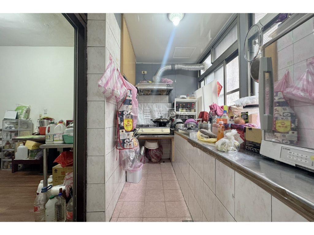 安靜舒適公寓美宅房屋室內格局與周邊環境
