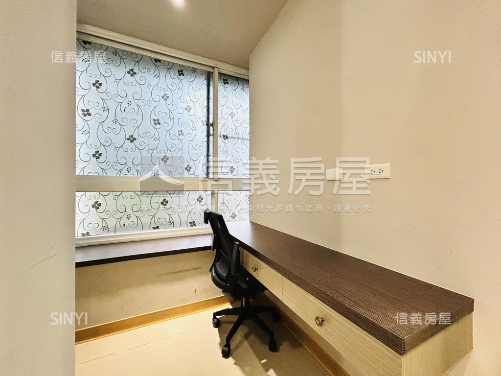 四季之旅精美裝潢露臺三房房屋室內格局與周邊環境