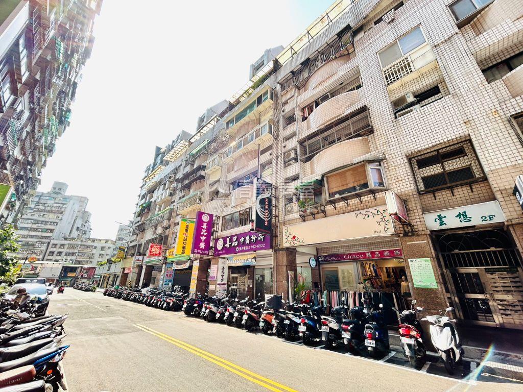 內湖站｜陽光電梯３房房屋室內格局與周邊環境