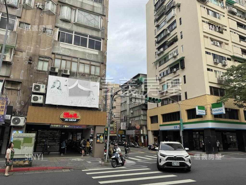 捷運大安站三角窗金店房屋室內格局與周邊環境