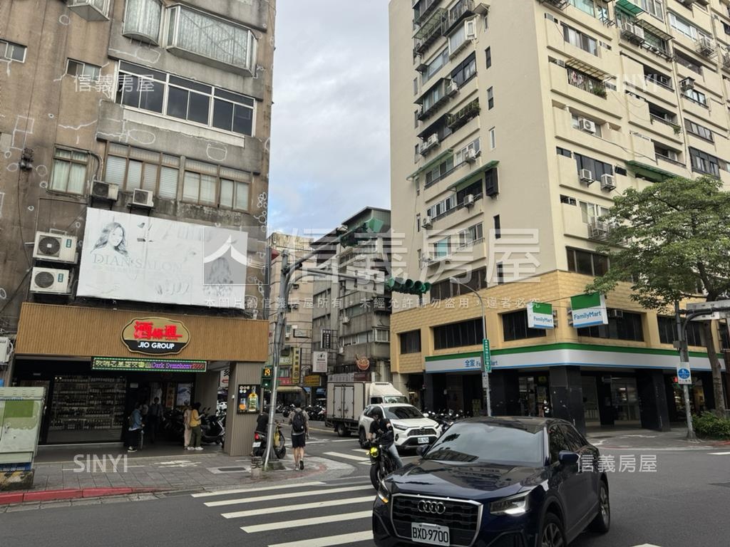 捷運大安站三角窗金店房屋室內格局與周邊環境