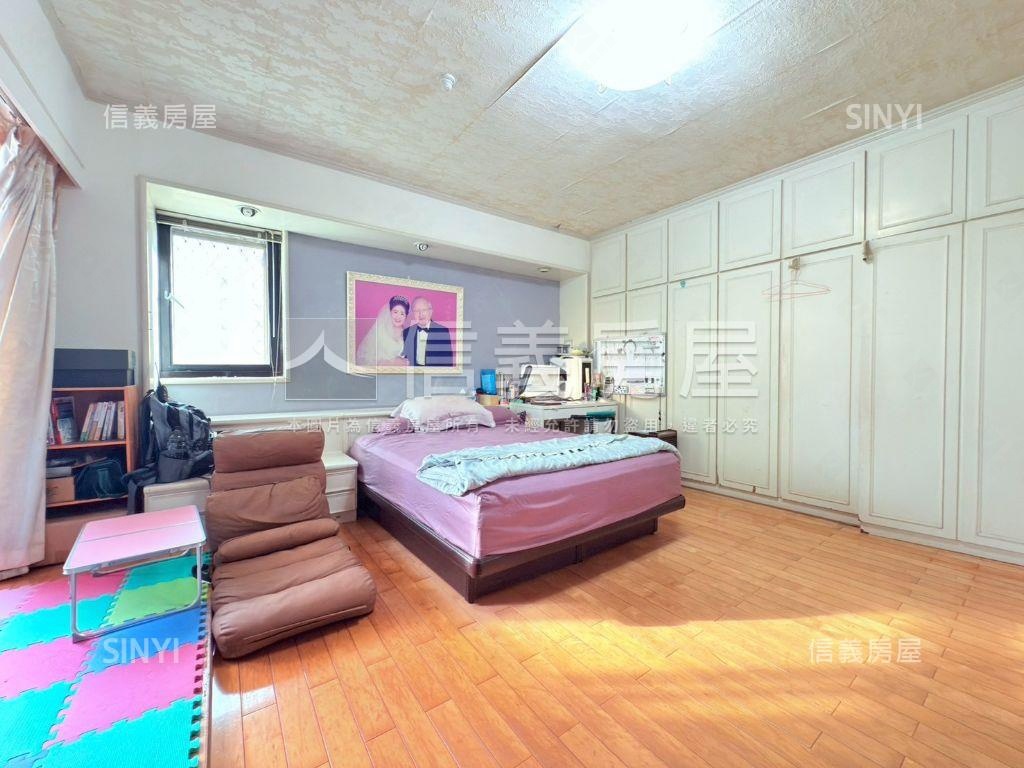 內湖捷運面碧湖絕景４房房屋室內格局與周邊環境