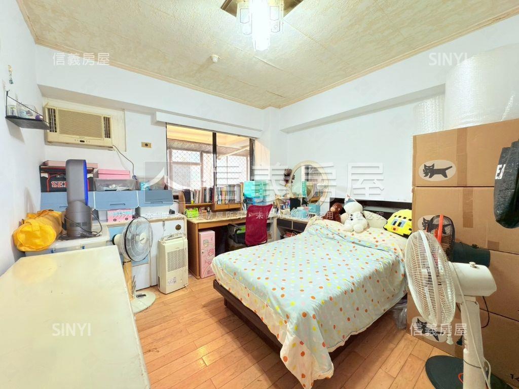 內湖捷運面碧湖絕景４房房屋室內格局與周邊環境