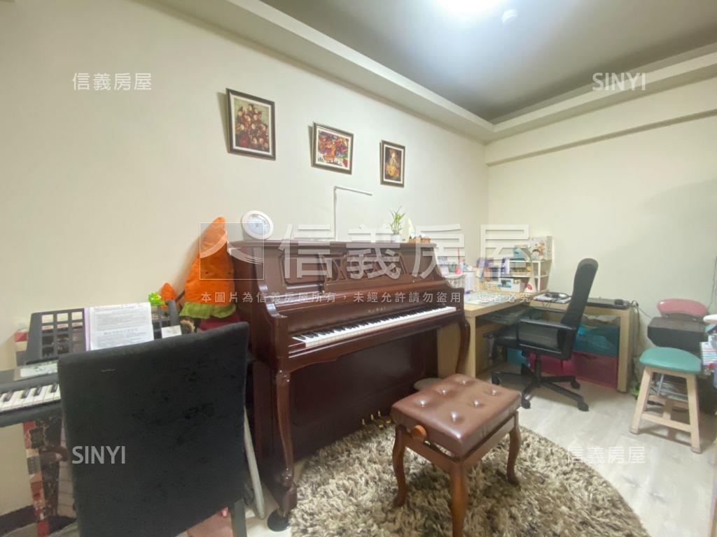 溫馨電梯精美三房車位房屋室內格局與周邊環境