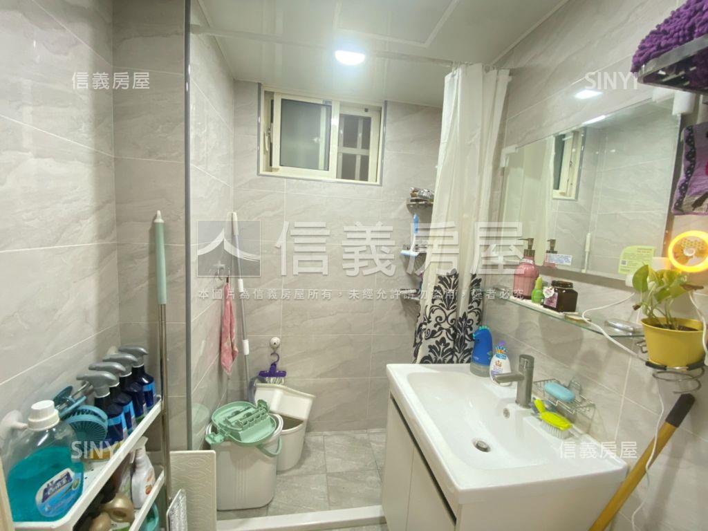 溫馨電梯精美三房車位房屋室內格局與周邊環境