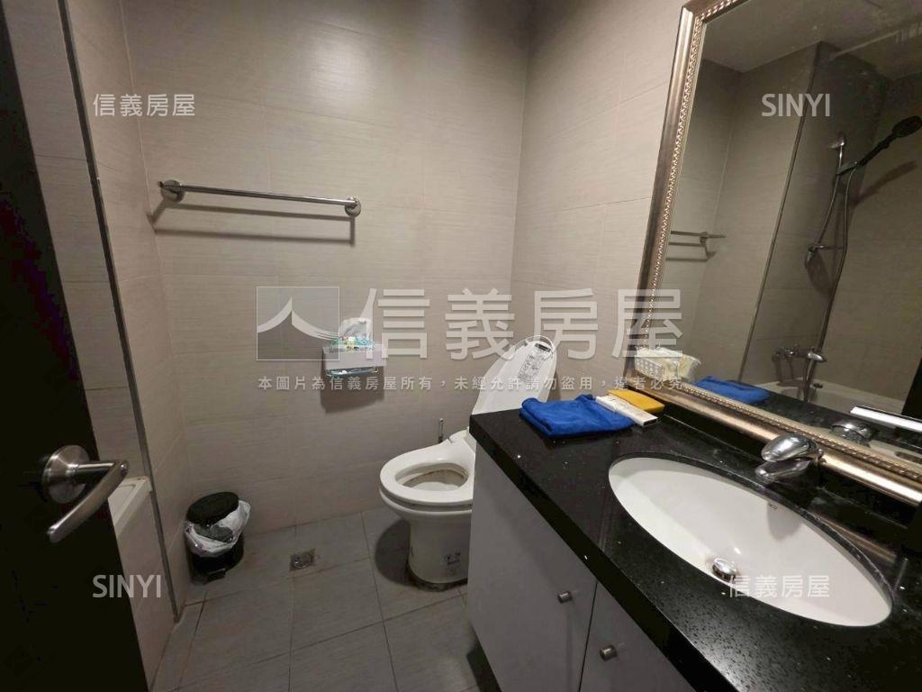 曼哈頓區高樓裝潢美宅房屋室內格局與周邊環境