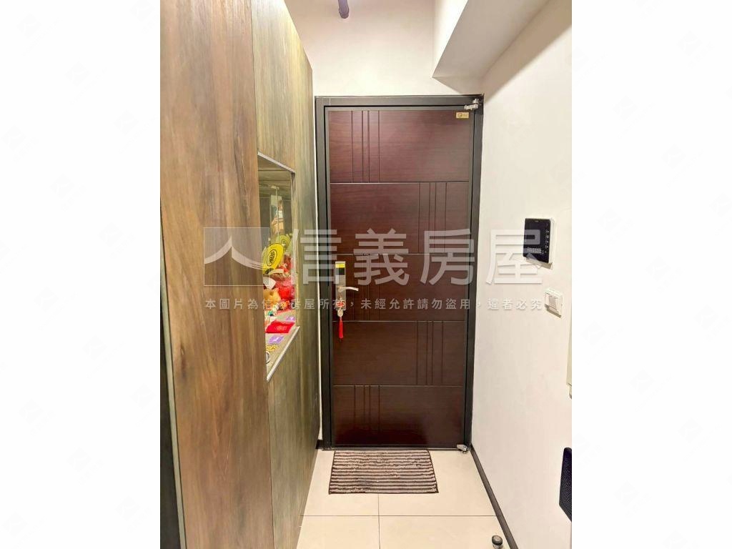 曼哈頓區高樓裝潢美宅房屋室內格局與周邊環境