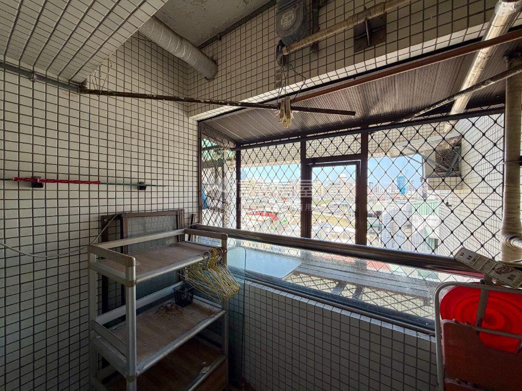 城品成家景觀四房房屋室內格局與周邊環境