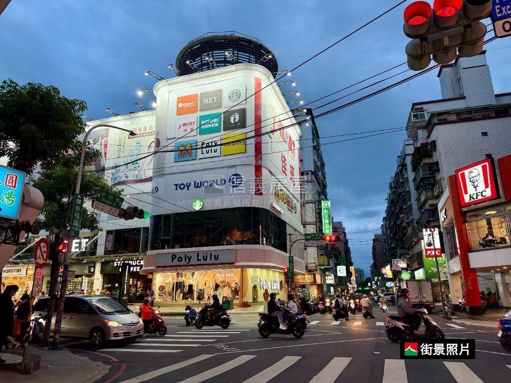 城品成家景觀四房房屋室內格局與周邊環境