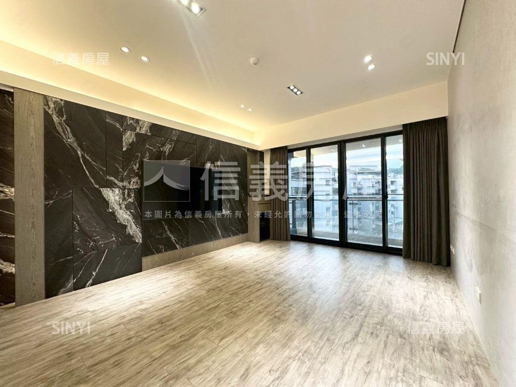 專任東湖麗園三房坡平車位房屋室內格局與周邊環境