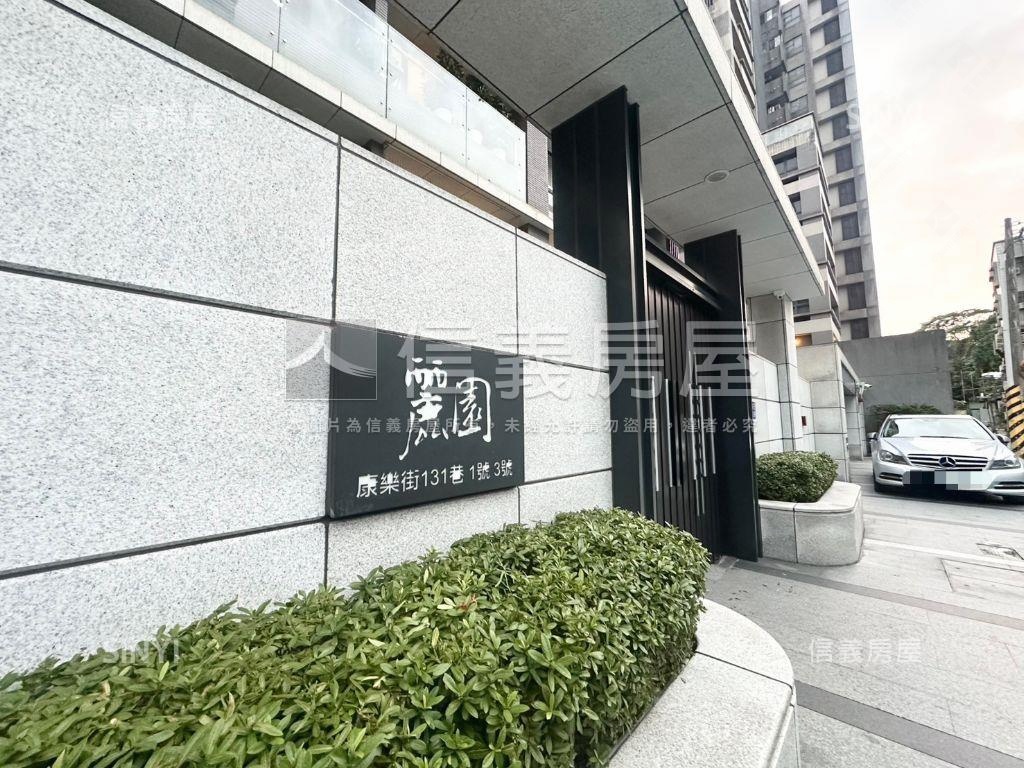 專任東湖麗園三房坡平車位房屋室內格局與周邊環境