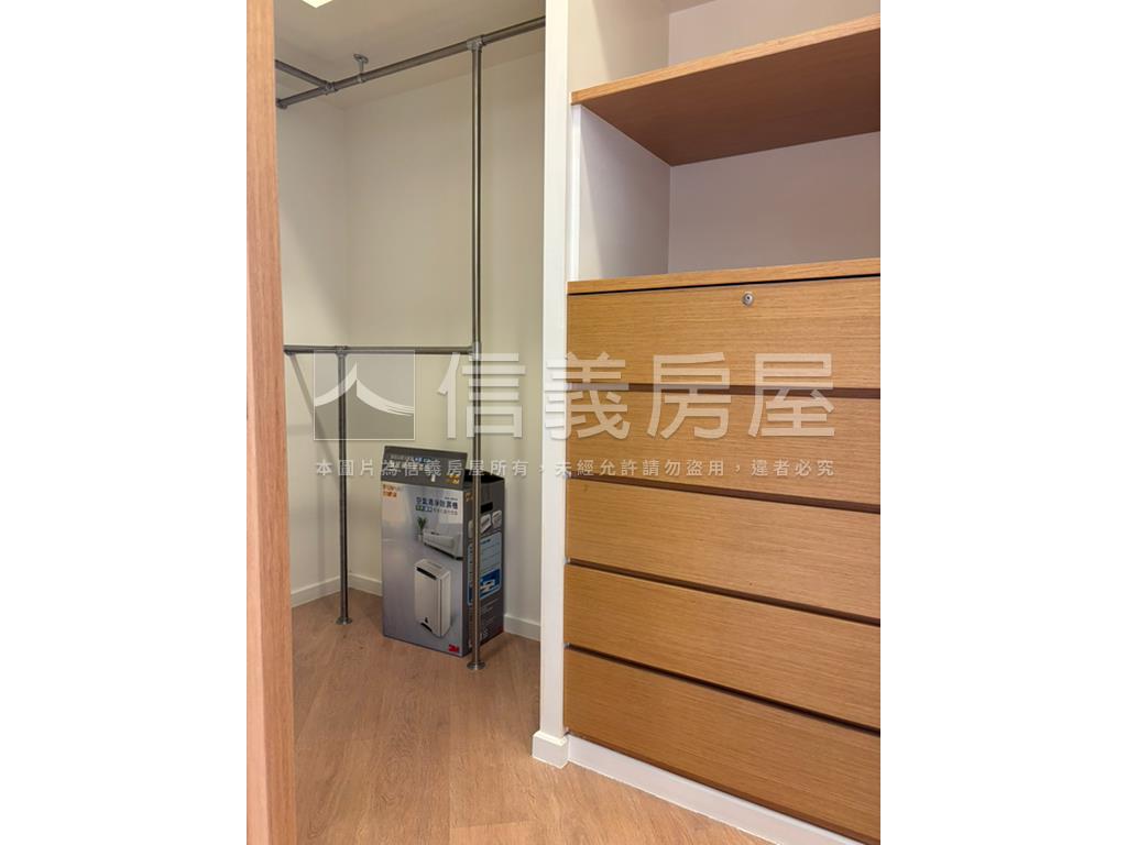 世界敦南前棟邊間極品美屋房屋室內格局與周邊環境