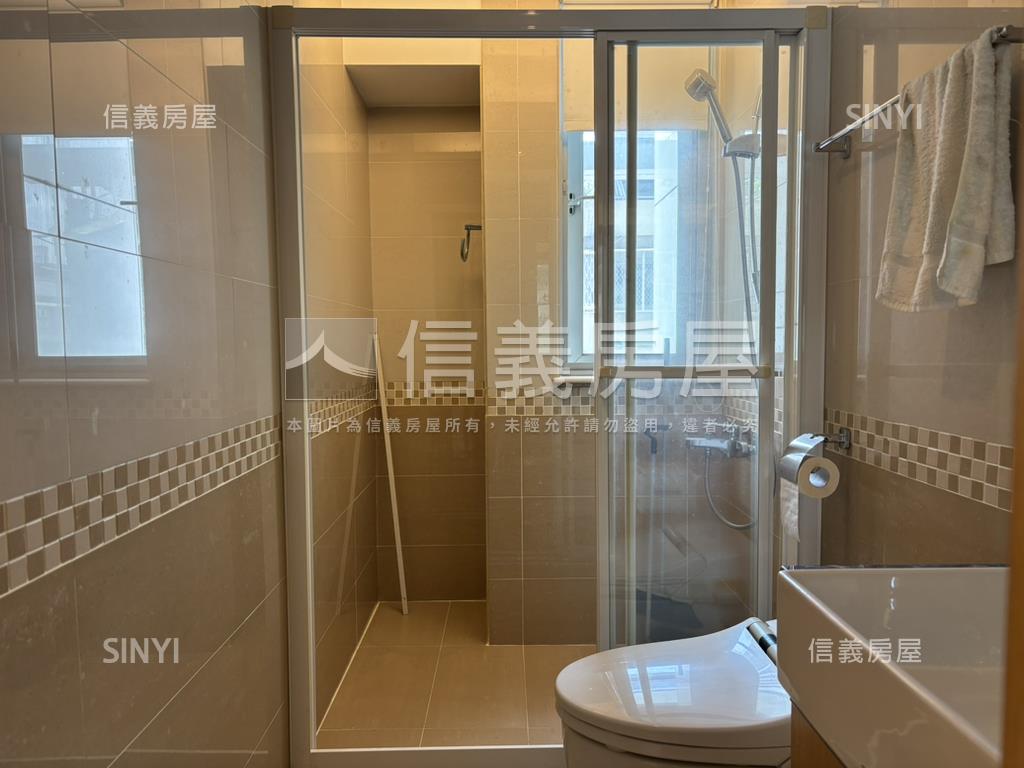 世界敦南前棟邊間極品美屋房屋室內格局與周邊環境