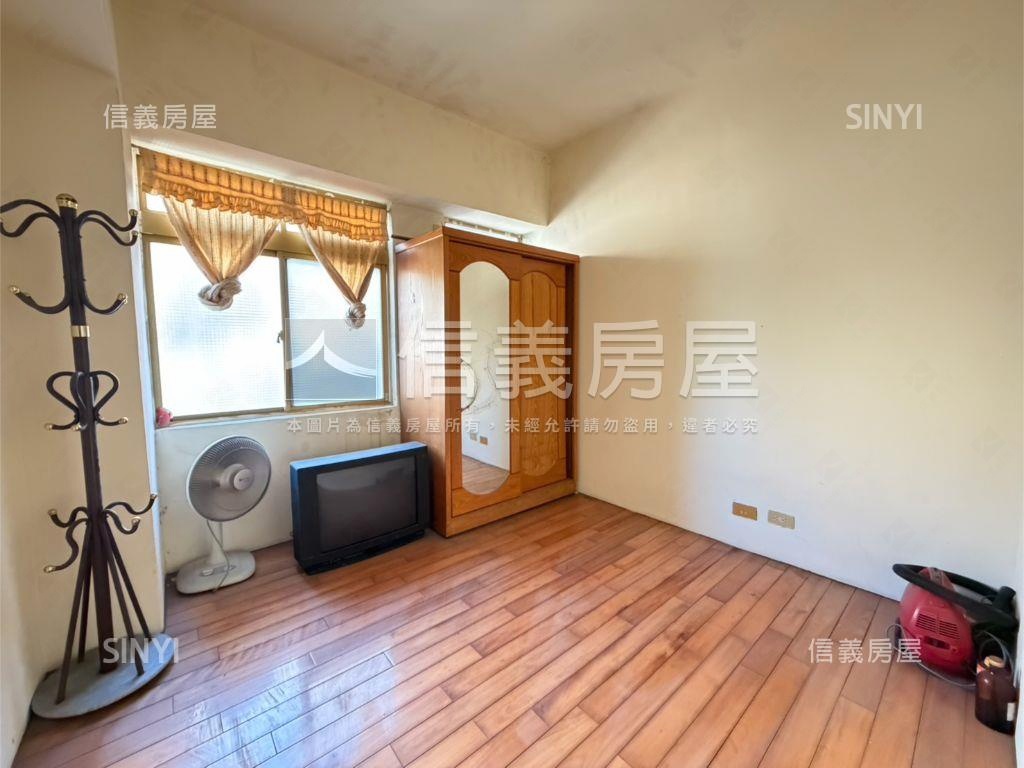 專任～稀有空三採光好三房房屋室內格局與周邊環境