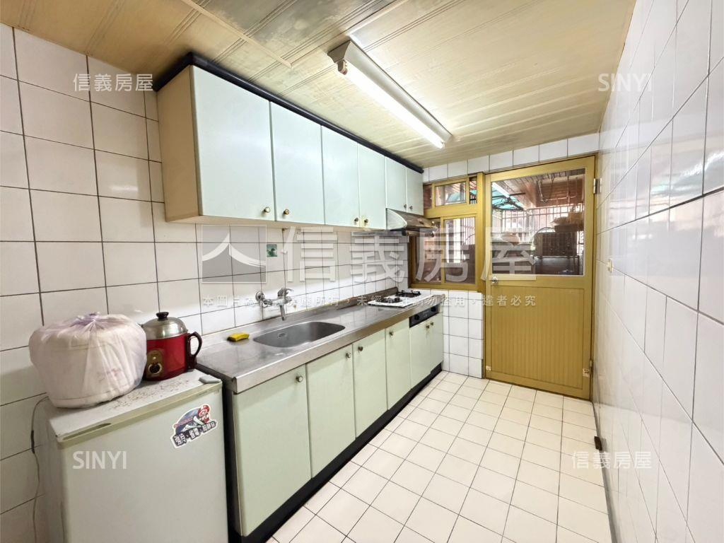 專任～稀有空三採光好三房房屋室內格局與周邊環境