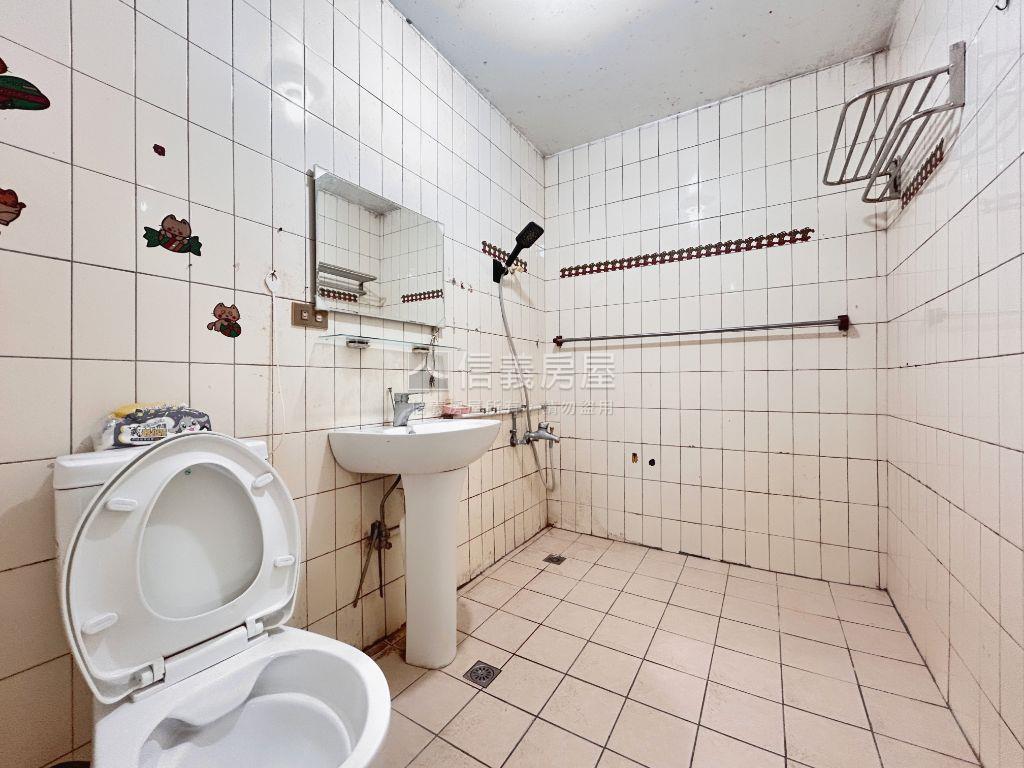 龍安路格局方正頂呱房屋室內格局與周邊環境