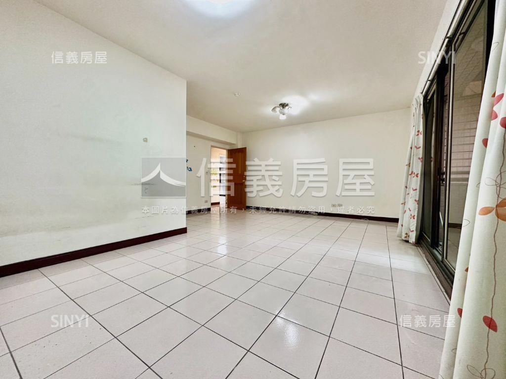 新案！西屯三房車位房屋室內格局與周邊環境