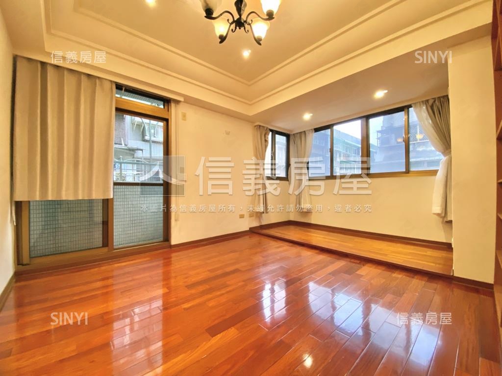 天母華琪美廈房屋室內格局與周邊環境