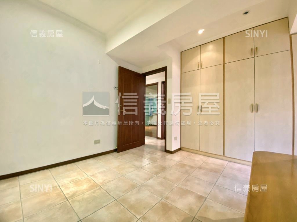 天母華琪美廈房屋室內格局與周邊環境