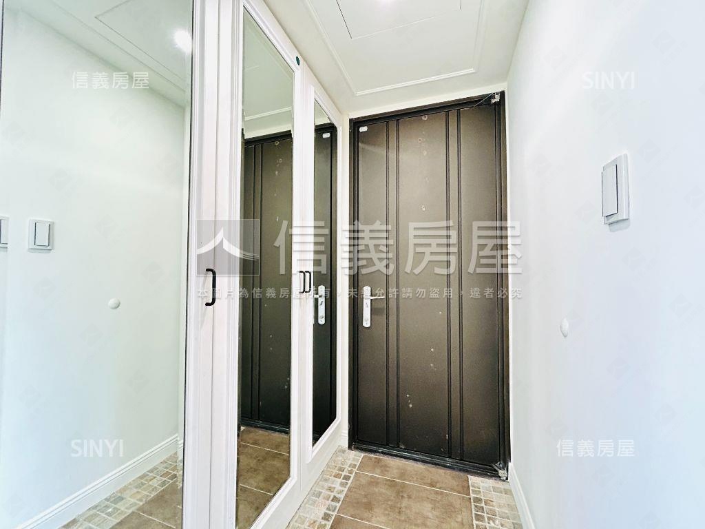 捷運舒適屋況成家電梯三房房屋室內格局與周邊環境