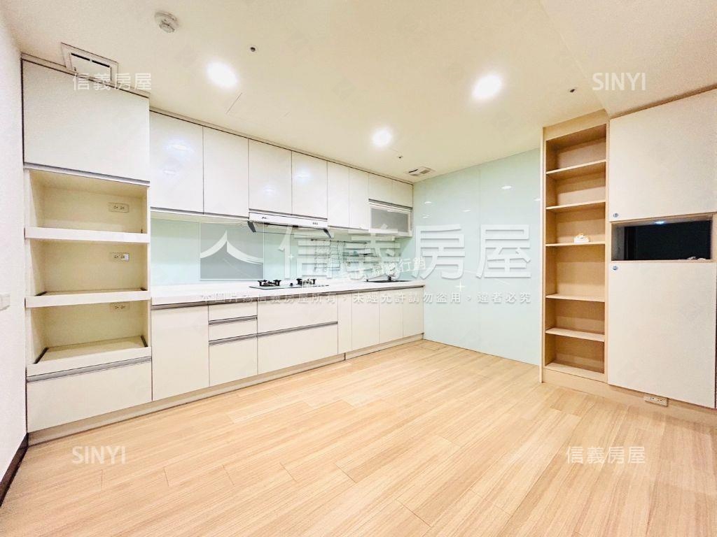 市中心寓所稀有四房釋出房屋室內格局與周邊環境