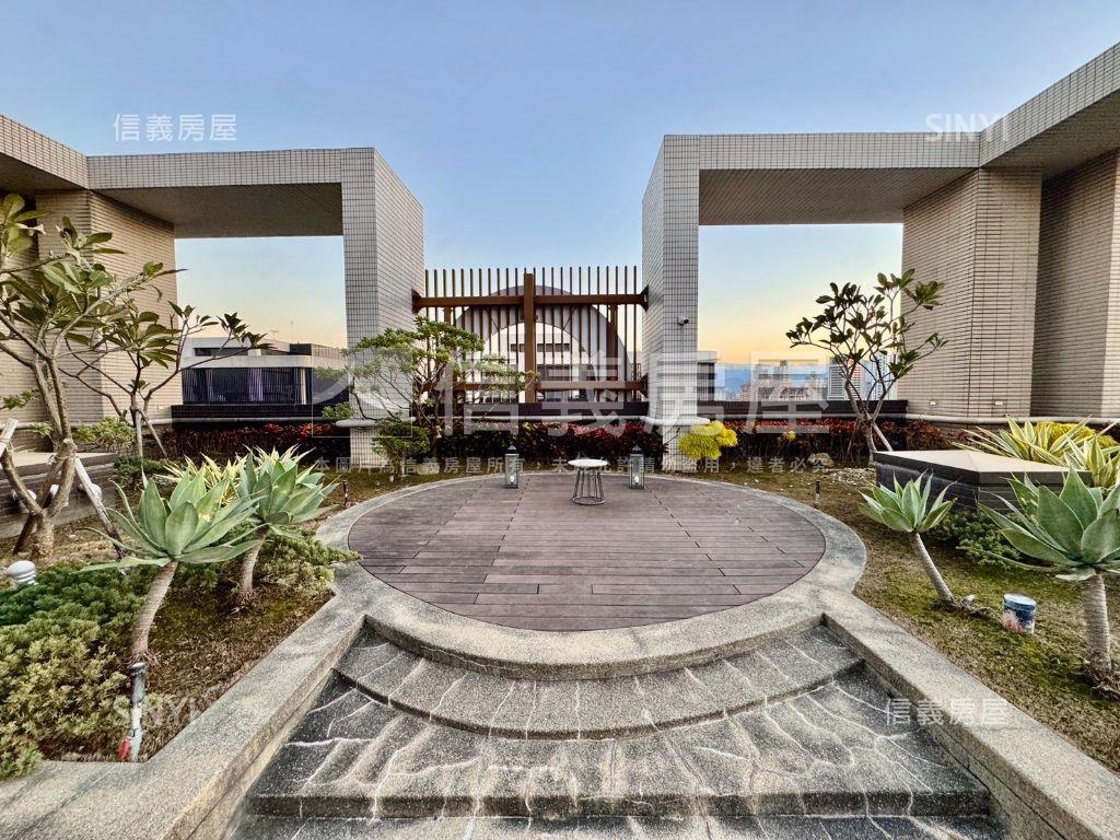 江翠ＯＮＥ耀眼兩房車位房屋室內格局與周邊環境