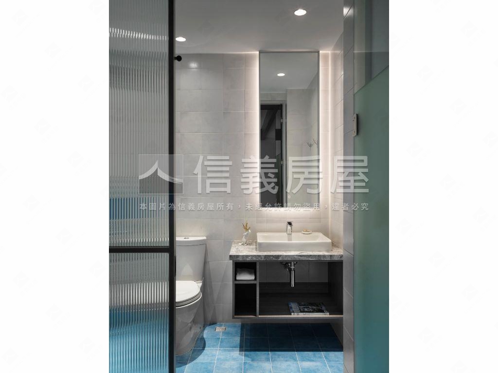 正國華街角窗時尚民宿房屋室內格局與周邊環境