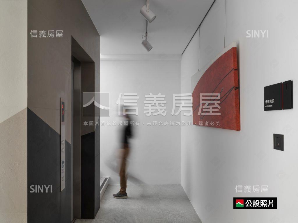 正國華街角窗時尚民宿房屋室內格局與周邊環境