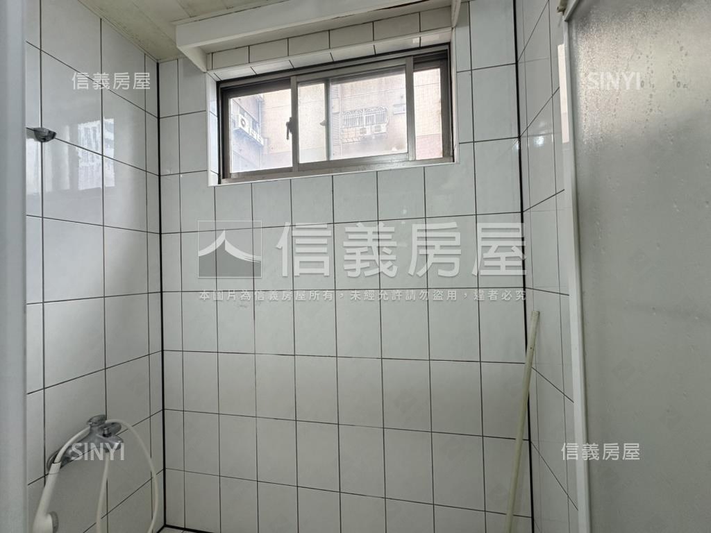 潤泰四知新城三房車位房屋室內格局與周邊環境