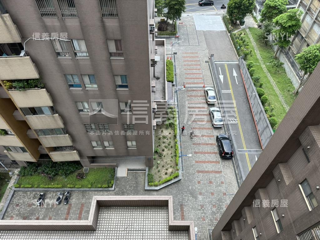 潤泰四知新城三房車位房屋室內格局與周邊環境