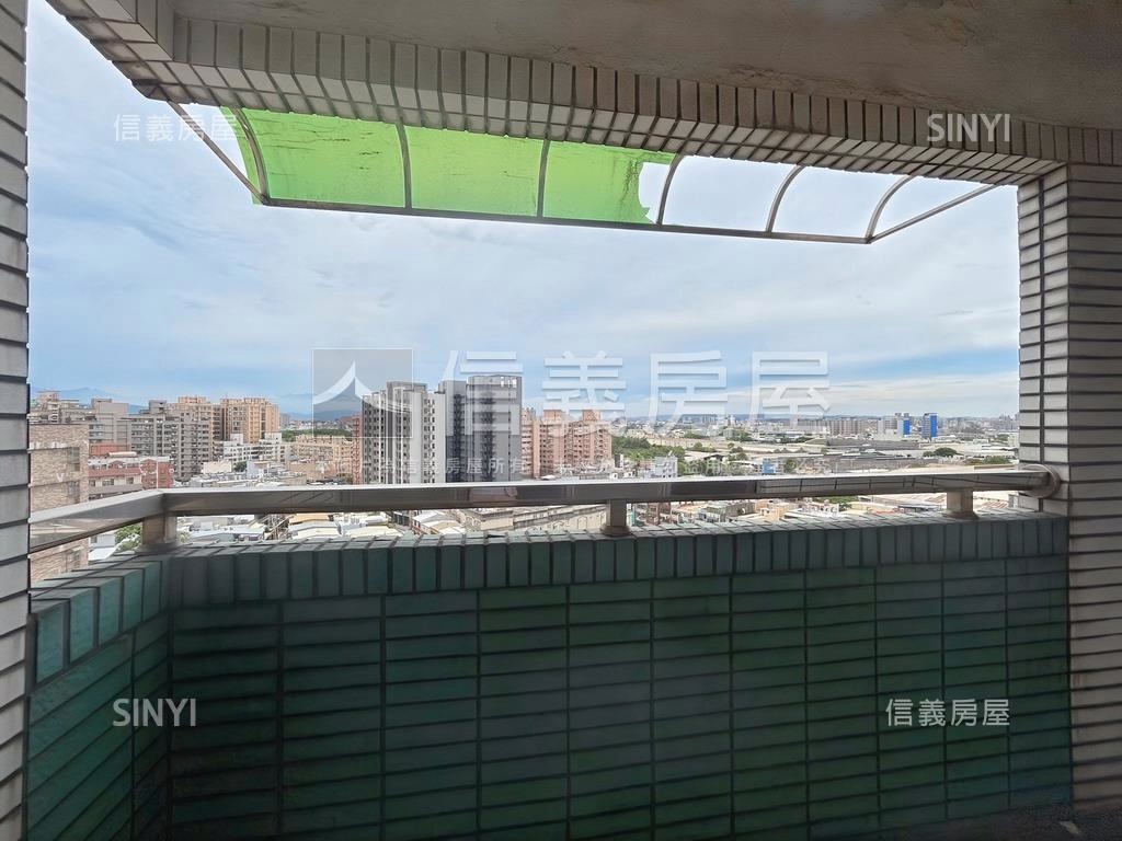 自立Ｃ區次高樓視野開闊房屋室內格局與周邊環境