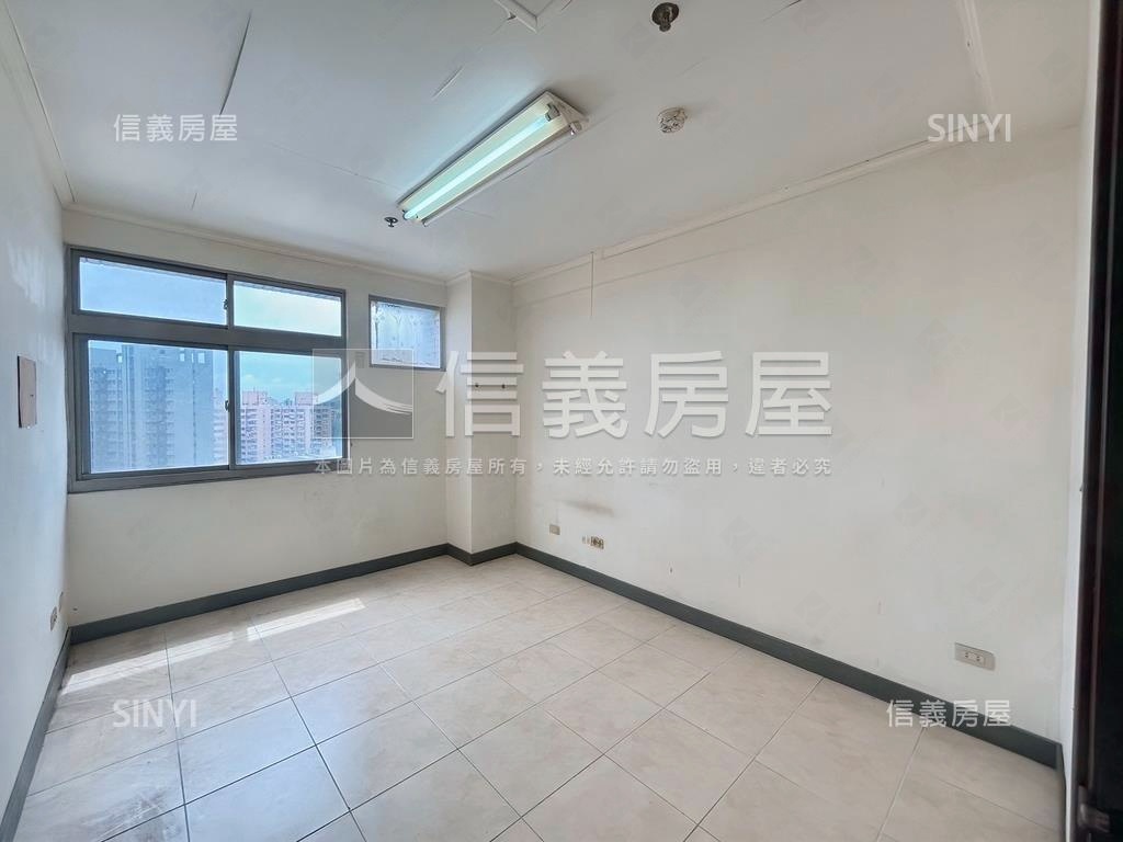 自立Ｃ區次高樓視野開闊房屋室內格局與周邊環境