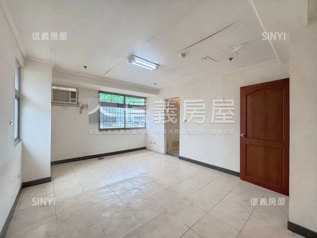 自立Ｃ區次高樓視野開闊房屋室內格局與周邊環境
