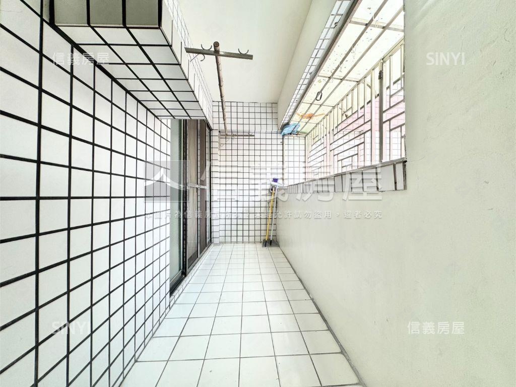 近麥當勞溫馨三房房屋室內格局與周邊環境